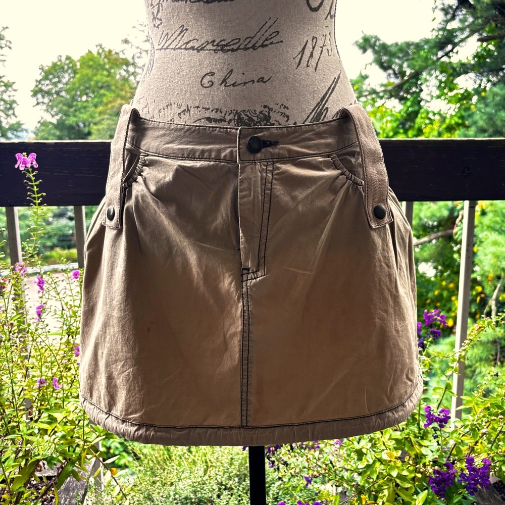 Vintage Miss Sixty Khaki/Safari  Mini Skirt
Like New
Medium